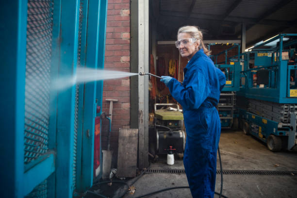 Best Concrete Pressure Washing  in Lithopolis, OH